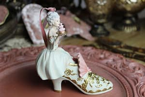 Rózsaszín fehér karácsonyfadísz cipellő (E)