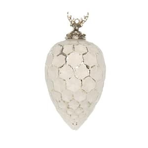 Szarvas tobozon fehér