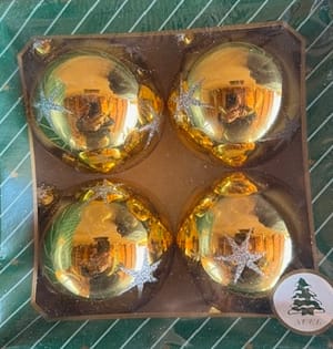 Karácsonyfadísz arany 4 db-os szett, 8 cm-es csillag mintás