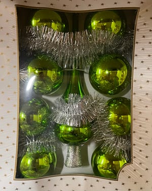 Karácsonyfadísz pisztáciazöld szett 10 db-os