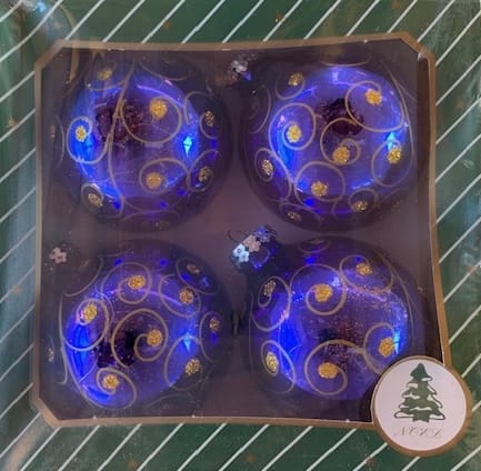Karácsonyfadísz kék fényes 4 db-os, 8 cm-es pötty, spirál mintás