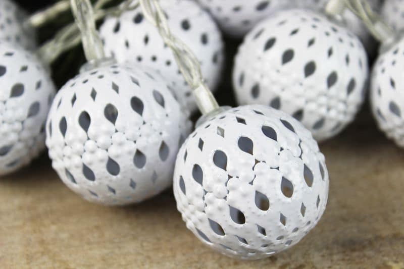 Fehér fényfűzét 10db gömbből (E)