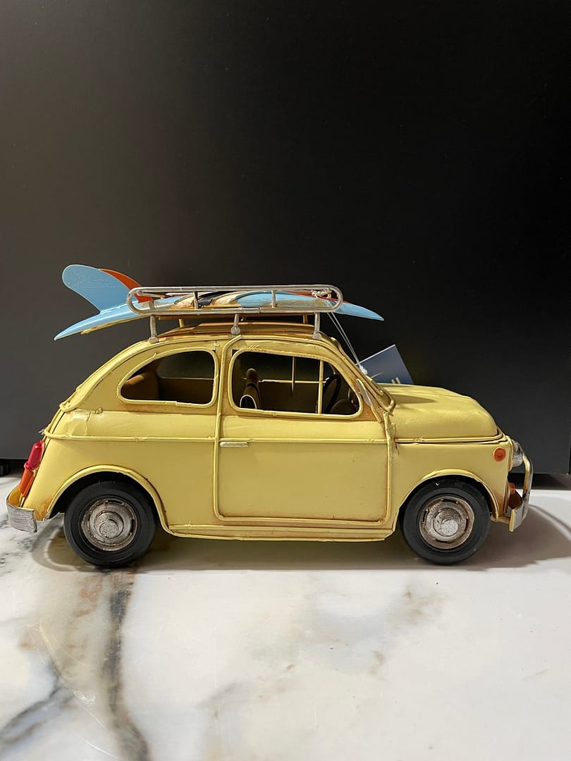 Autó dekoráció fém M